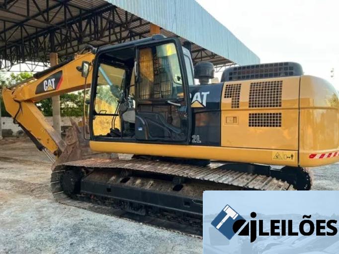 ESCAVADEIRA CATERPILLAR 320D2L 2017