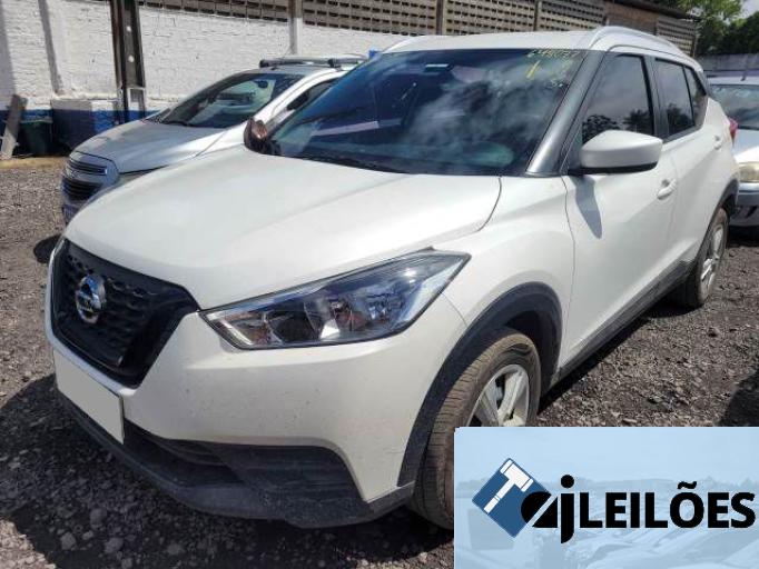 NISSAN KICKS 20/20