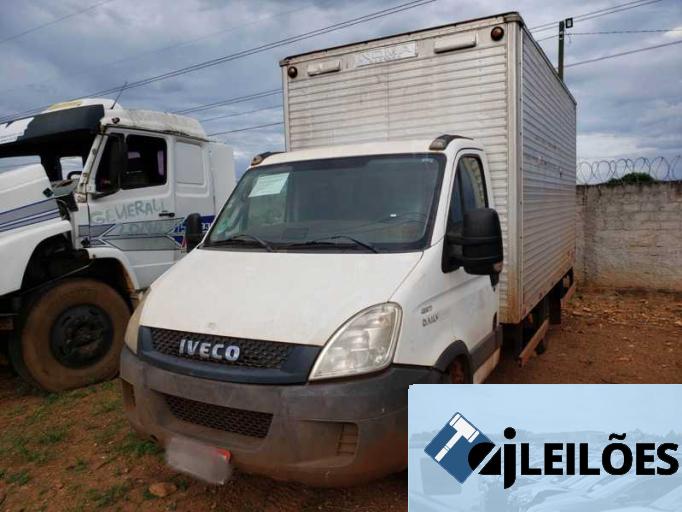 IVECO DAILY 13/13