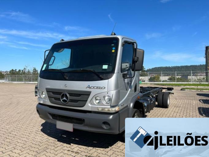 MERCEDES BENZ ACCELO 21/22